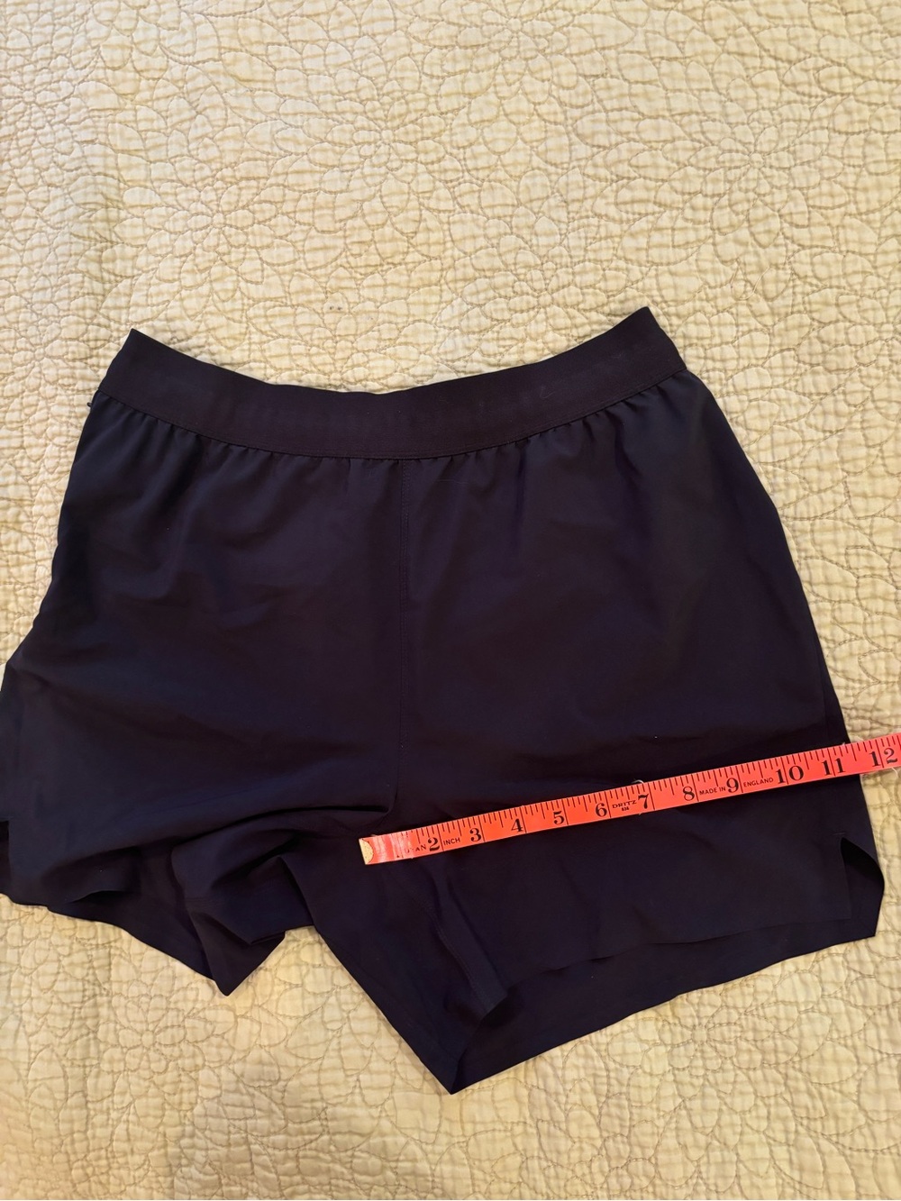 ๐ 3/$15 All in Motion Black Running Shorts M - Picture 9 of 10